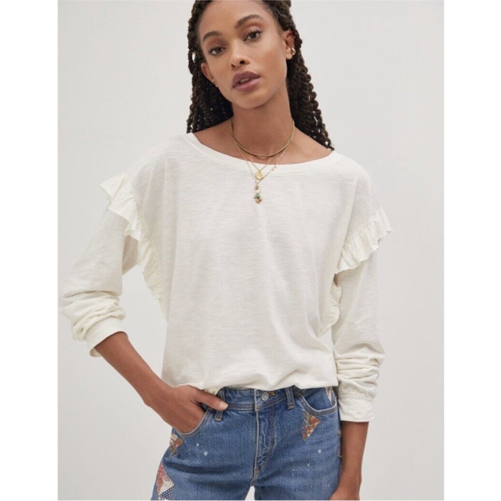 Anthropologie Pilcro Top Long Sleeve
Ruffled Open Back Cream Tee Shirt